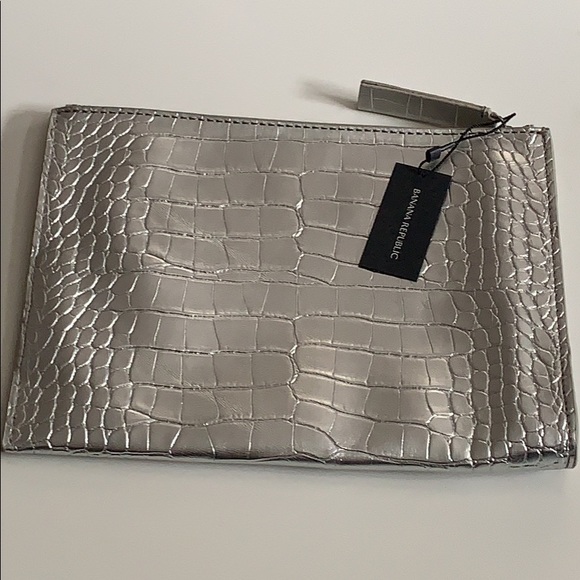 Clutch - Picture 1 of 3